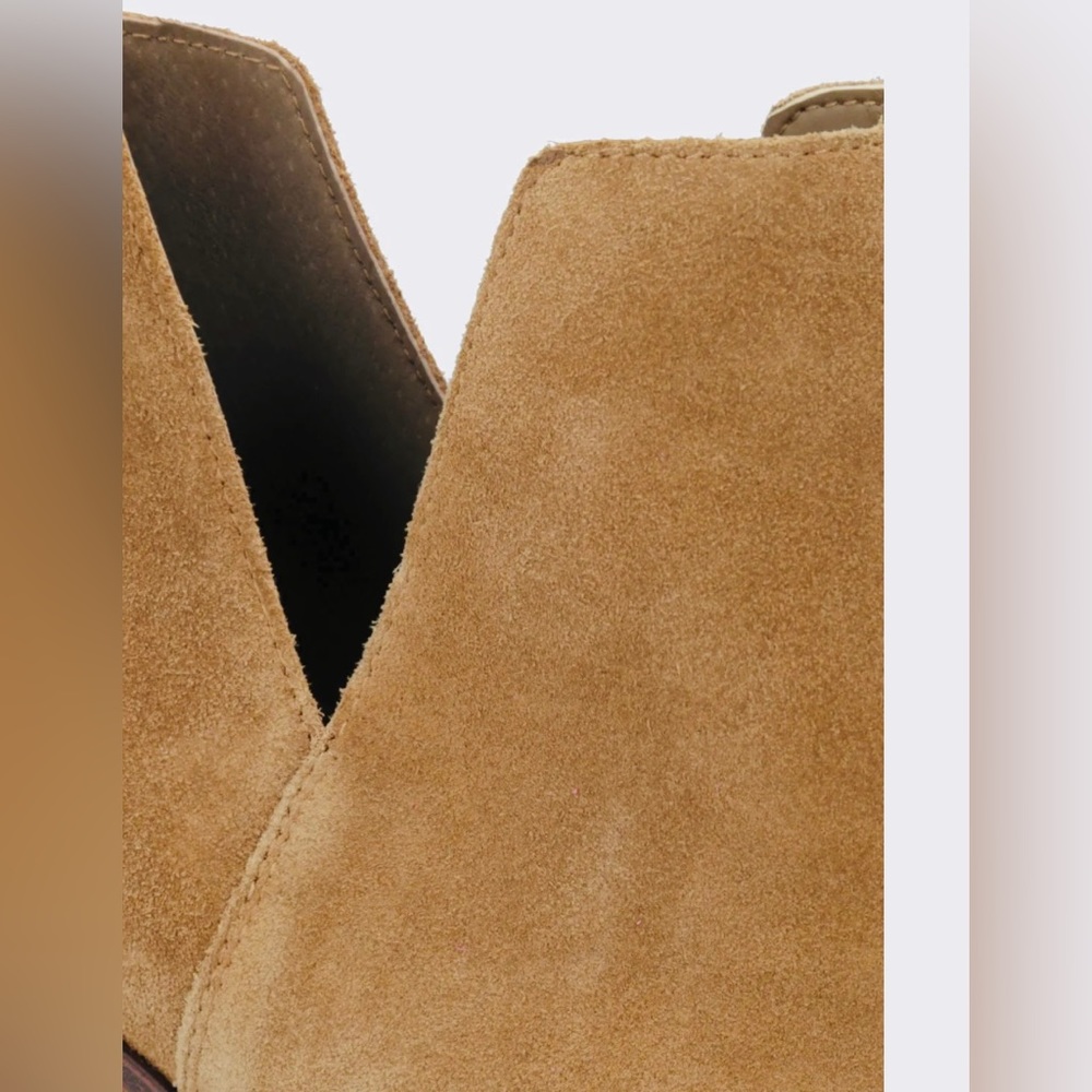 NWOT Vince Camuto  Suede Booties 3’ heel booties - Picture 3 of 4